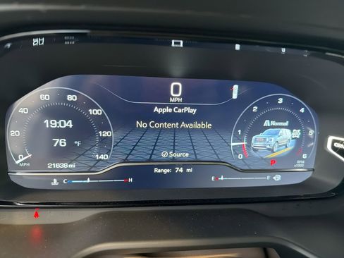 Used 2023 GMC Yukon XL Denali image 30