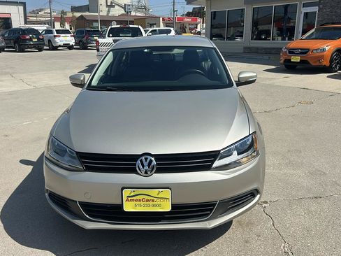 Used 2014 Volkswagen Jetta SE FWD image 8