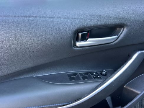Used 2022 Toyota Corolla SE FWD image 12