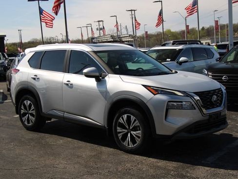 Certified 2023 Nissan Rogue SV w/ SV Premium B Package FWD image 12