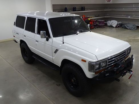 Used 1988 Toyota Land Cruiser AWD/4WD image 20