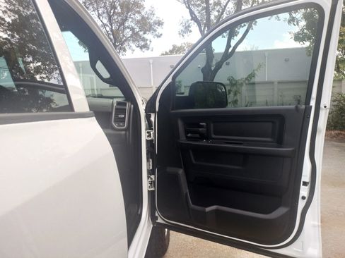 Used 2021 RAM 3500 Tradesman image 35