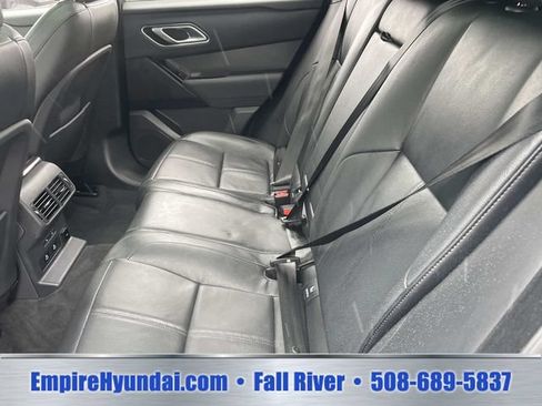 Used 2025 Land Rover Range Rover Velar Dynamic SE AWD/4WD image 15