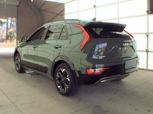 Used 2023 Kia Niro Wind w/ Wind Preserve Package FWD image 4