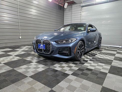 Used 2021 BMW 430i xDrive Coupe w/ M Sport Package image 38