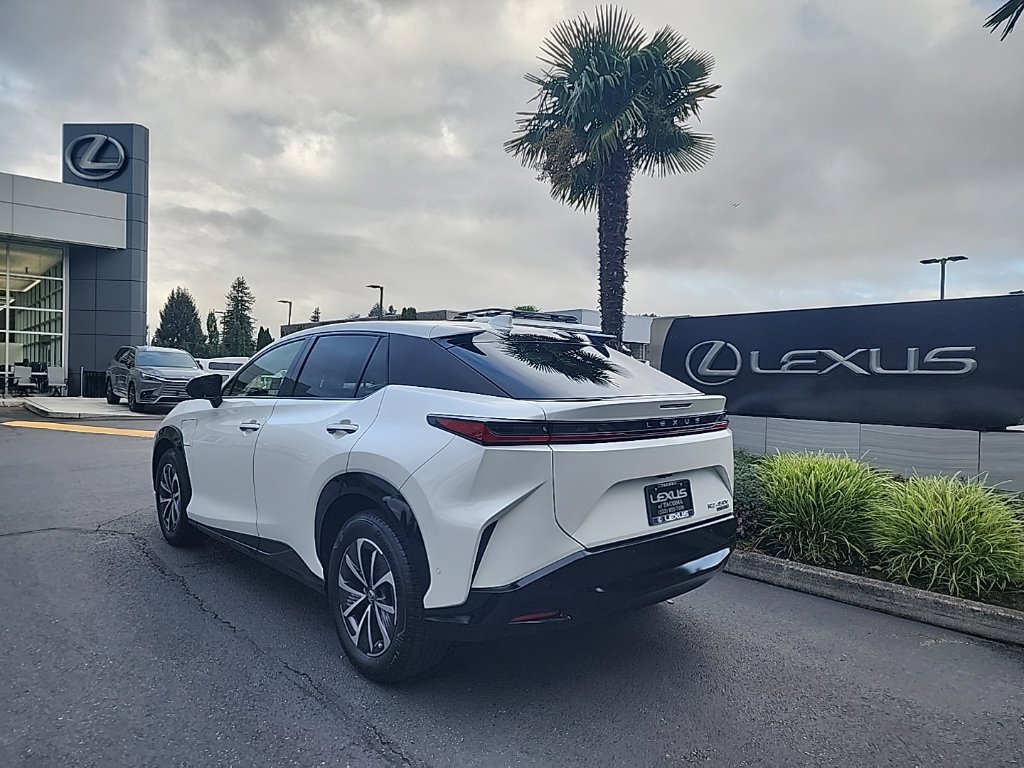 Used 2024 Lexus RZ 450e Premium w/ Technology Package AWD/4WD image 3