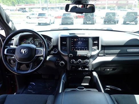 Certified 2019 RAM 1500 Big Horn AWD/4WD image 17