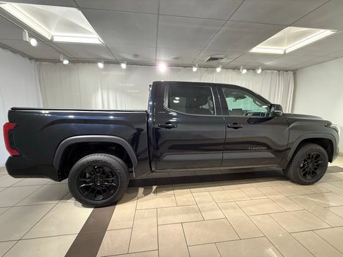 Used 2023 Toyota Tundra SR5 w/ SR5 Premium Package image 6