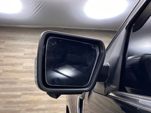 Used 2024 Ford F150 Lariat w/ FX4 Off-Road Package image 34