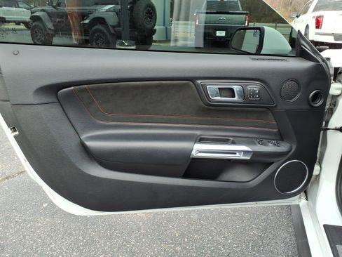 Used 2020 Ford Mustang GT Premium image 4