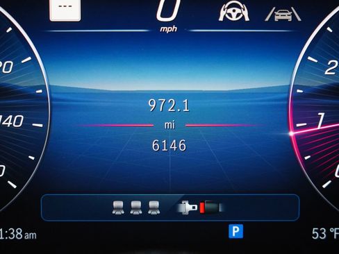 Used 2025 Mercedes-Benz C 300 4MATIC Sedan image 20