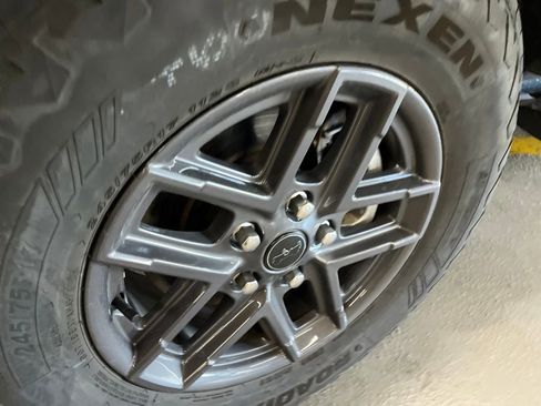 Used 2025 Jeep Wrangler Sport AWD/4WD image 5