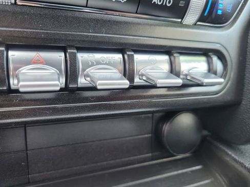 Used 2021 Ford Mustang Premium image 15