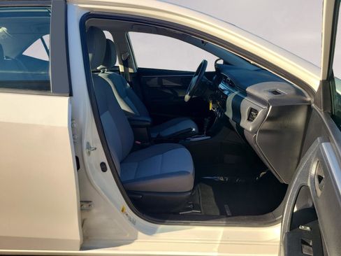 Used 2014 Toyota Corolla L image 22