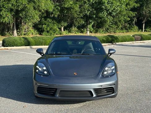 Certified 2025 Porsche 718 Cayman RWD image 27