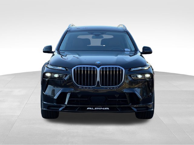 Used 2024 BMW ALPINA XB7 AWD/4WD image 8
