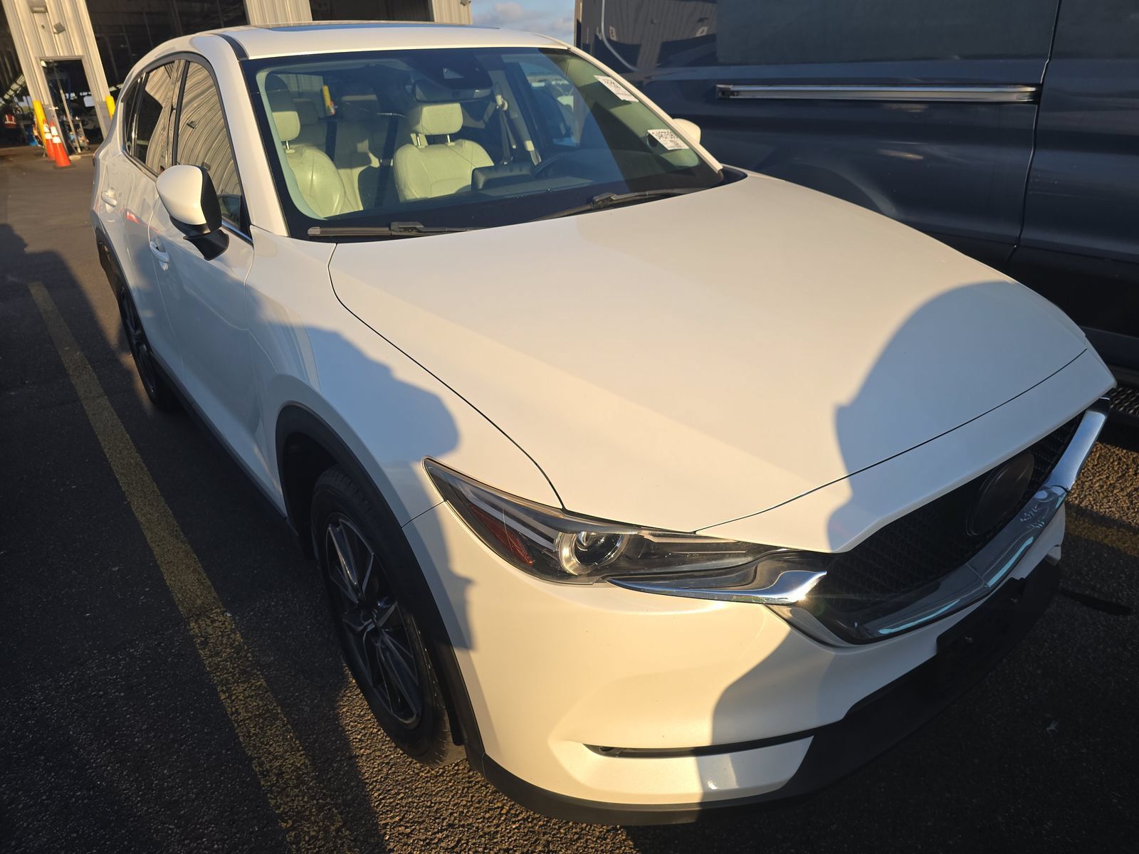 Used 2018 MAZDA CX-5 Grand Touring FWD image 4