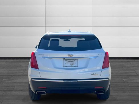 Used 2017 Cadillac XT5 Luxury FWD image 4