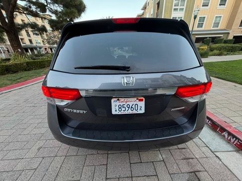 Used 2016 Honda Odyssey SE image 6