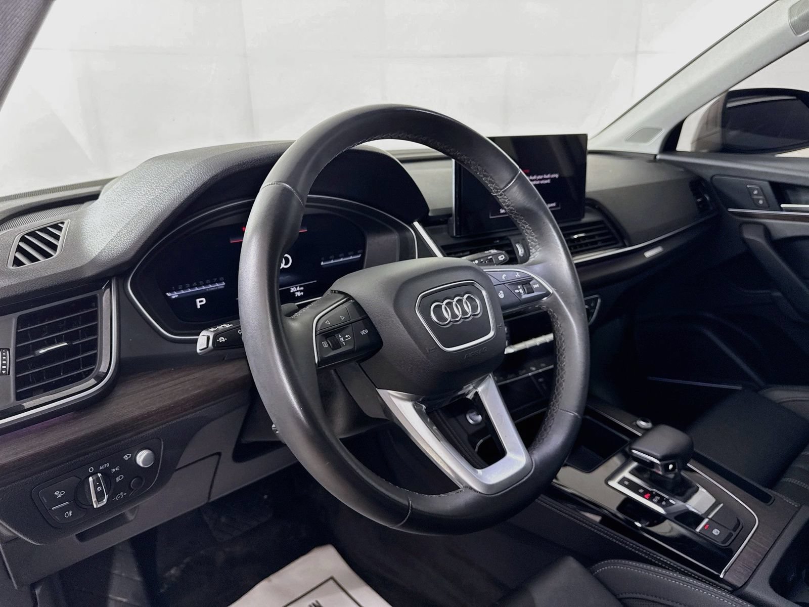 Certified 2023 Audi Q5 2.0T Prestige AWD/4WD image 4
