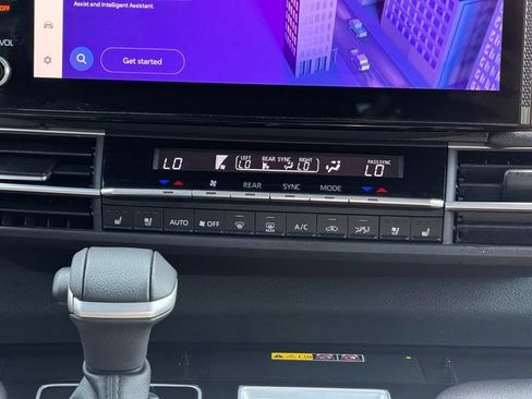 Certified 2025 Toyota Sienna XSE w/ XSE Premium Package AWD/4WD image 24