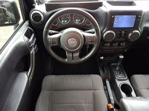 Used 2012 Jeep Wrangler Unlimited Sport image 20