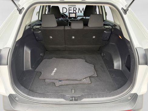 Used 2019 Toyota RAV4 LE image 19