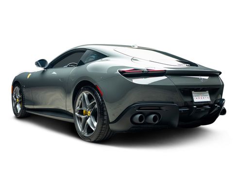 Used 2022 Ferrari Roma RWD image 11