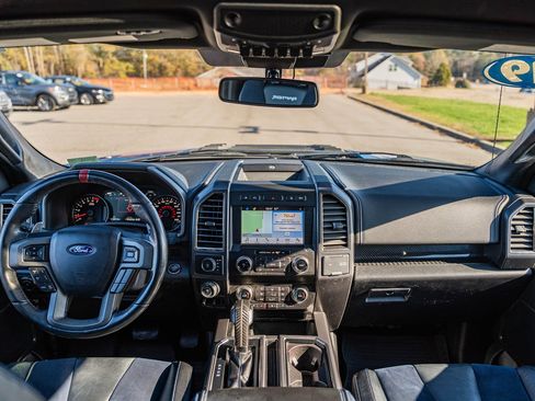 Certified 2019 Ford F150 Raptor w/ Equipment Group 802A Luxury image 27