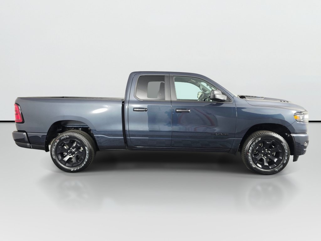 New 2026 RAM 1500 Express AWD/4WD image 3