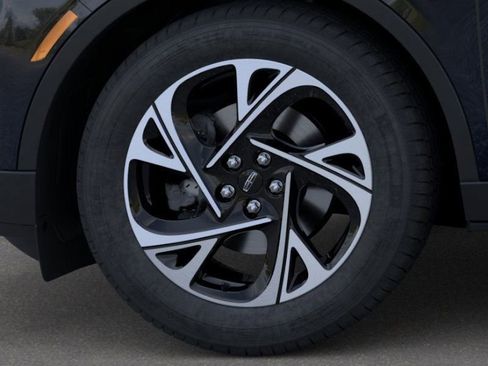 New 2026 Lincoln Nautilus Premier w/ Equipment Group 102A image 19