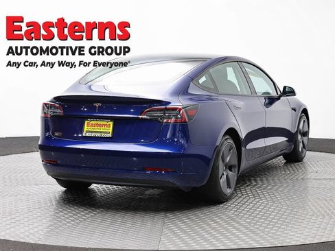 Used 2023 Tesla Model 3 Standard Range RWD image 5