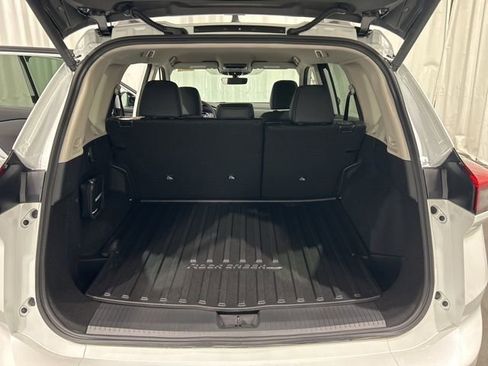 New 2026 Nissan Rogue SV w/ Rock Creek Premium Package AWD/4WD image 9