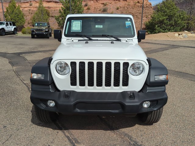 Used 2024 Jeep Wrangler Unlimited Sport AWD/4WD image 2