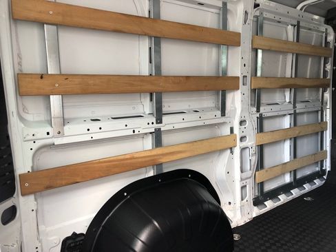 Used 2025 RAM ProMaster 2500 w/ U-Haul Equipment Group FWD image 21
