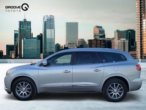 Used 2015 Buick Enclave Leather image 2