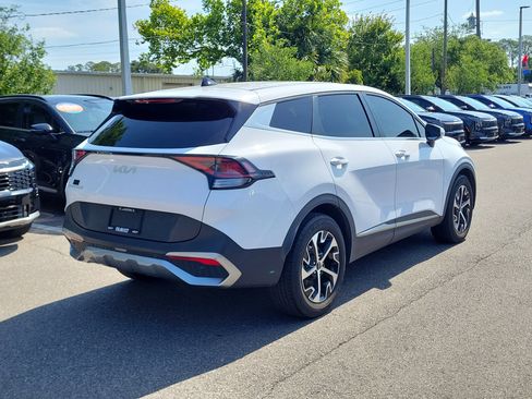 Used 2023 Kia Sportage EX FWD image 6