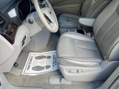Used 2012 Nissan Quest LE image 17