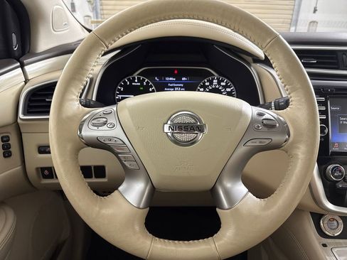 Used 2018 Nissan Murano Platinum w/ Cargo Package image 13