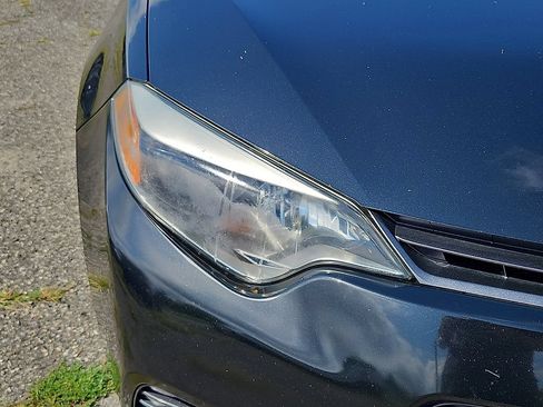 Used 2016 Toyota Corolla LE w/ Body Protection Package #1 FWD image 10