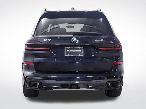 Used 2027 BMW X7 xDrive40i w/ M Sport Package AWD/4WD image 4
