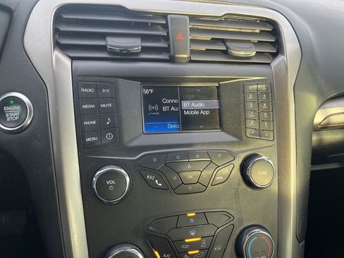 Used 2019 Ford Fusion S image 63