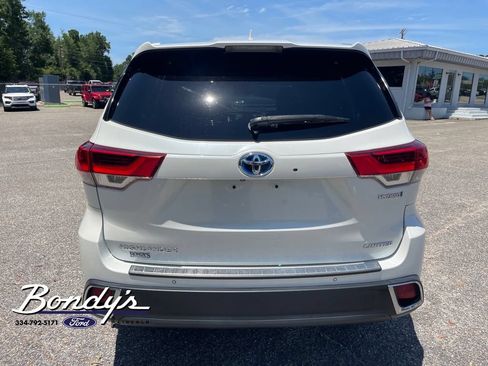 Used 2019 Toyota Highlander Limited AWD/4WD image 13