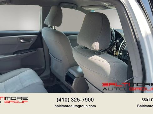 Used 2017 Toyota Camry LE FWD image 25