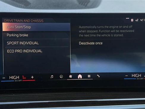 Used 2024 BMW X5 sDrive40i w/ Parking Assistance Package image 49