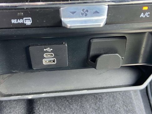 Used 2025 Ford F150 XLT w/ Equipment Group 301A Standard image 23