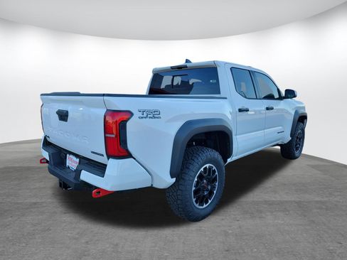 New 2026 Toyota Tacoma TRD Off-Road w/ TRD Off Road Upgrade Package AWD/4WD image 5