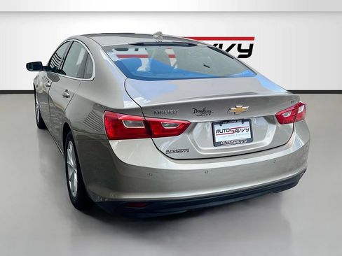 Used 2024 Chevrolet Malibu LT FWD image 5