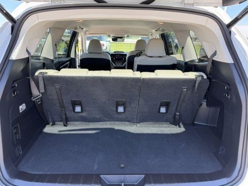 Used 2024 Subaru Ascent Limited AWD/4WD image 29