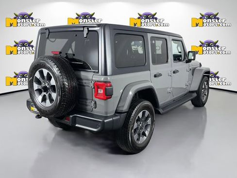 Used 2021 Jeep Wrangler Unlimited Sahara w/ Uconnect 4C Nav & Sound Group AWD/4WD image 5
